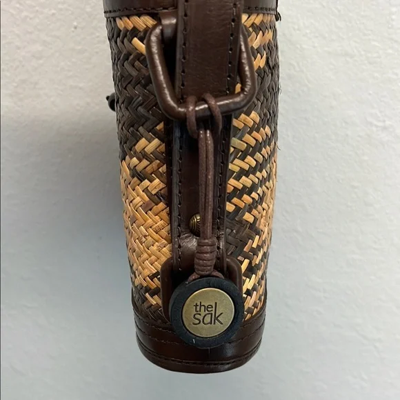 The Sak | Rattan & Leather Crossbody Bag ✨ - Picture 3 of 15